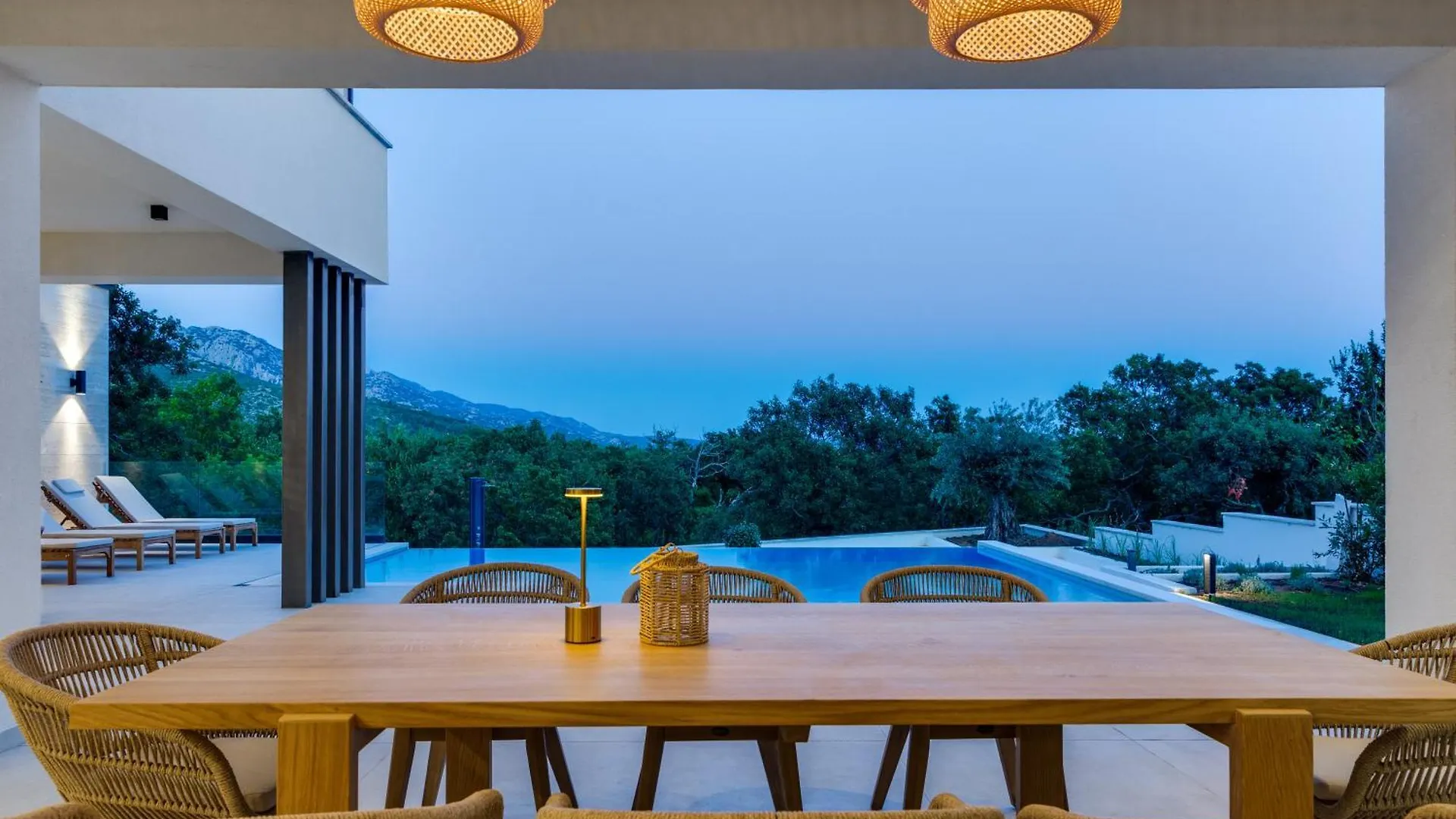 New Luxury Villa I Infinity Pool Starigrad Paklenica 0*,