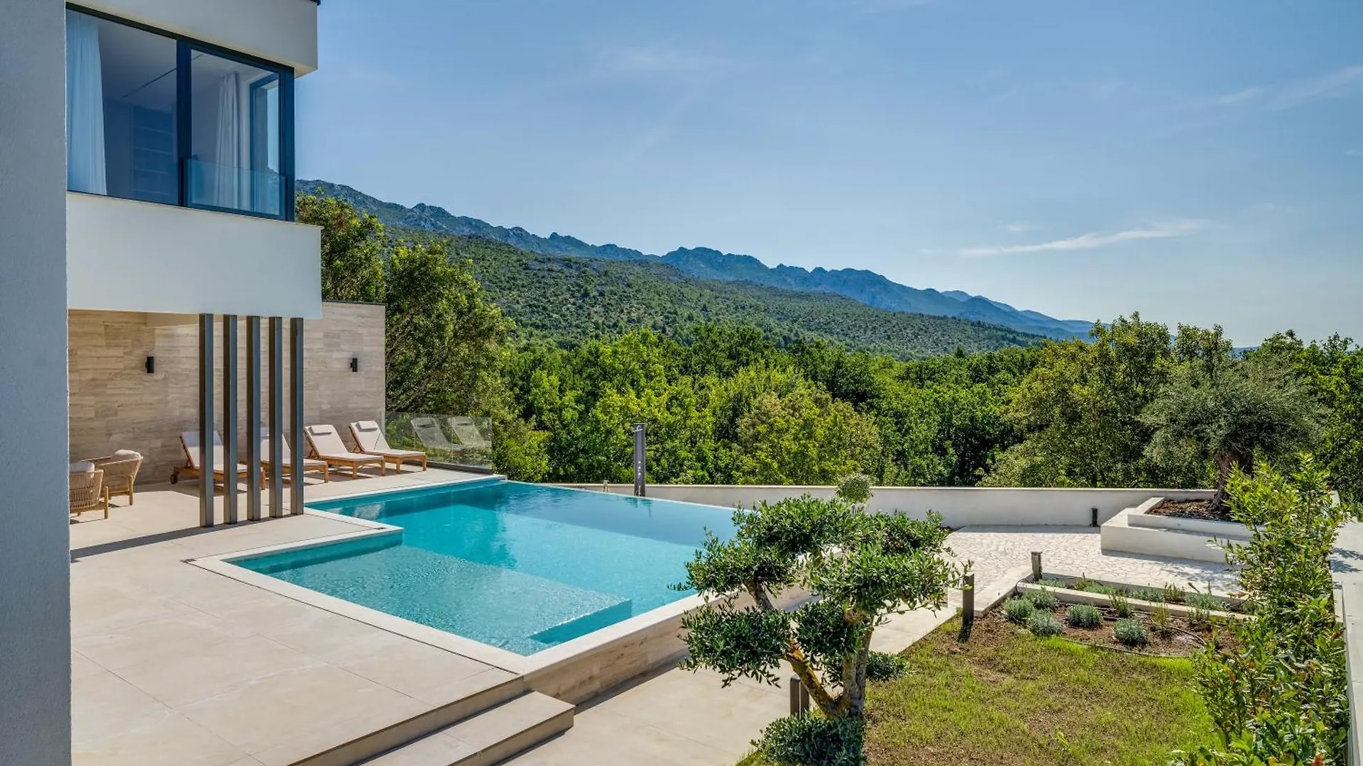 New Luxury Villa I Infinity Pool Starigrad Paklenica